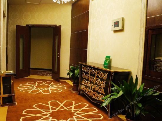 Hotel Photo 13