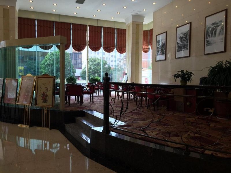 Hotel Photo 12