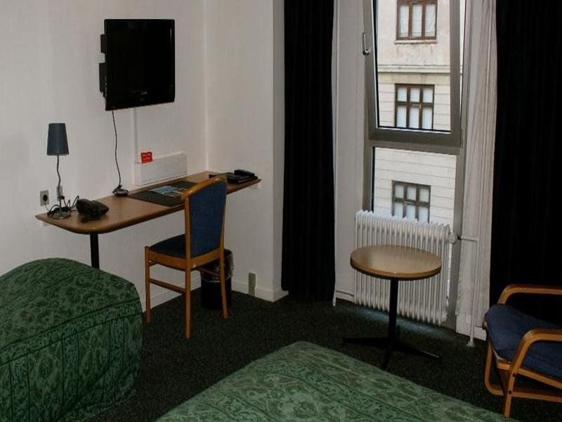 Hotel Photo 5