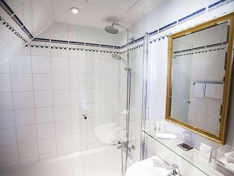 Hotel Photo 11