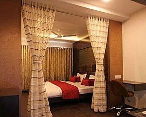 Hotel Furaat Inn Ahmedabad India