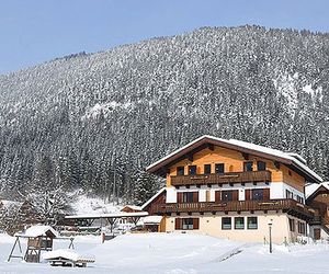 Knaller Pension Neusach Austria