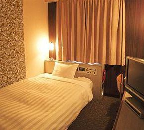 NearBy Hotel