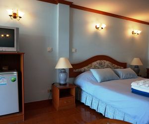 Deelek Guesthouse & Restaurant 1 Cha-Am Thailand