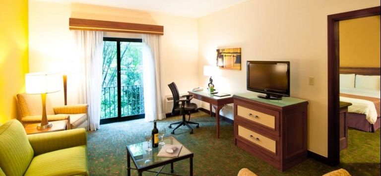 Hotel Photo 6