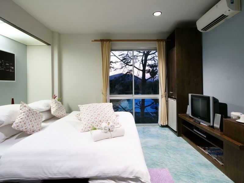 Hotel Photo 6