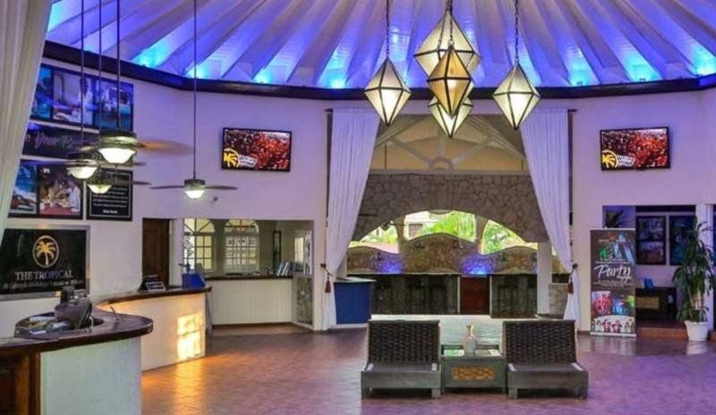 Hotel Photo 8