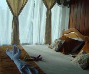 Hostal Sula Sula Puerto Villamil Ecuador