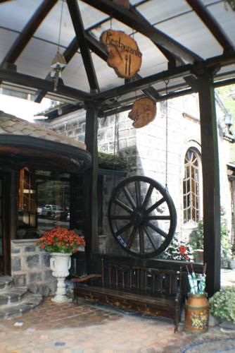 Hotel Photo 12
