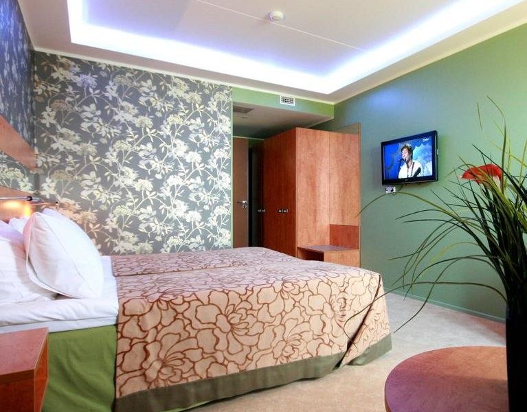 Hotel Photo 1
