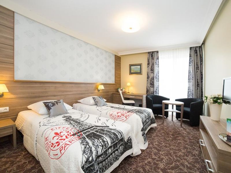 Hotel Photo 4