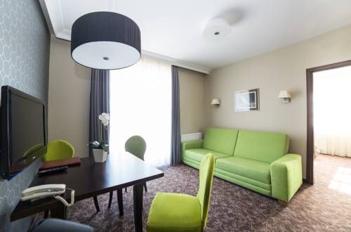 Hotel Photo 9