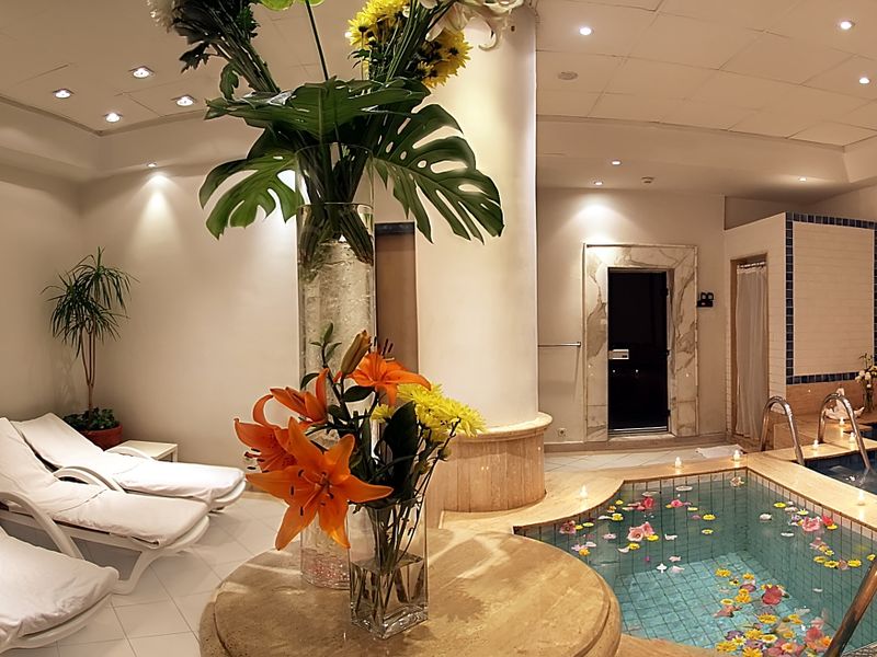 Hotel Photo 9