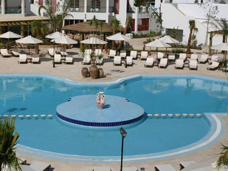 Hotel Photo 8