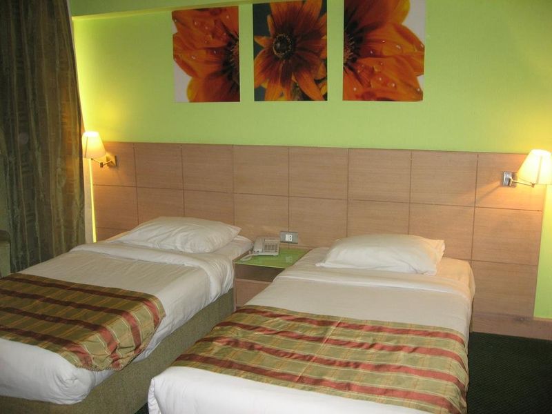 Hotel Photo 5