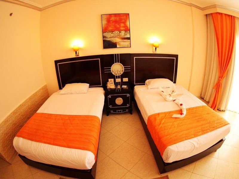 Hotel Photo 5