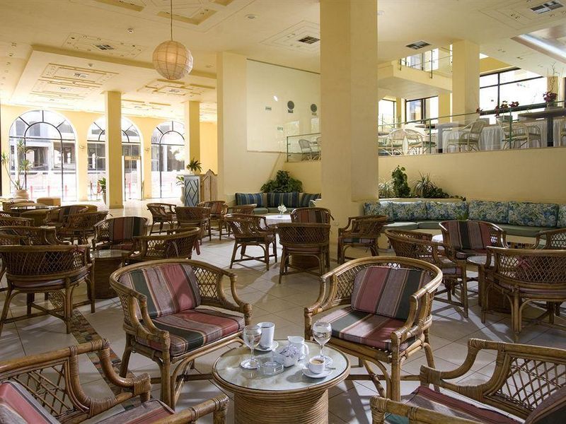 Hotel Photo 12
