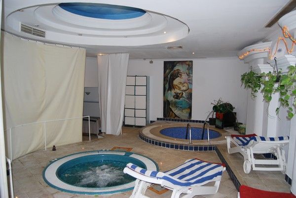 Hotel Photo 9