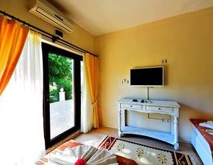 Yalım Hotel Golturkbuku Turkey