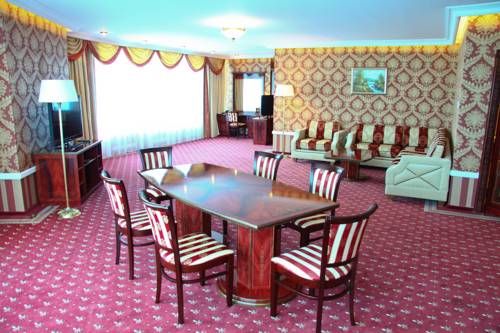 Hotel Photo 12