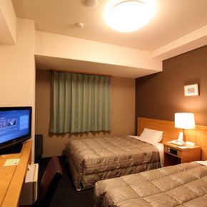 NearBy Hotel
