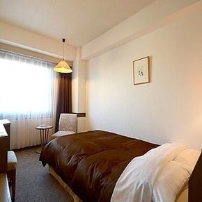 NearBy Hotel