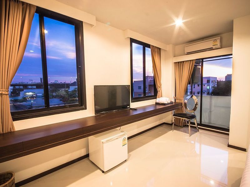 Hotel Photo 1