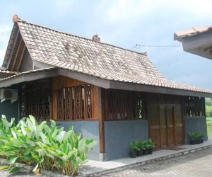 Puri Menoreh Hotel and Restaurant Magelang Indonesia