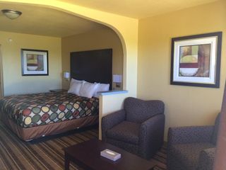 Фото отеля Cotulla Executive Inn