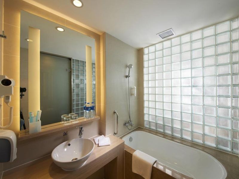 Hotel Photo 8