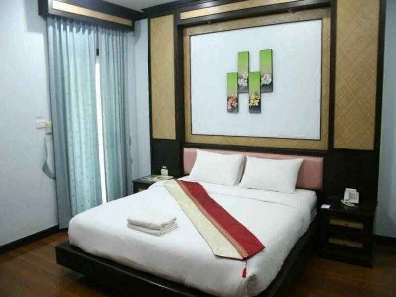 Hotel Photo 1