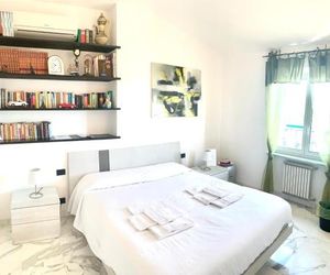 La Casa sui Tetti B&b Genoa Italy