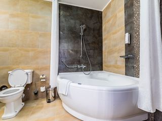 Cronwell Inn Стремянная