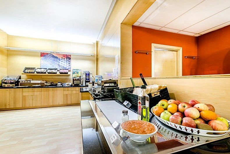 Hotel Photo 11