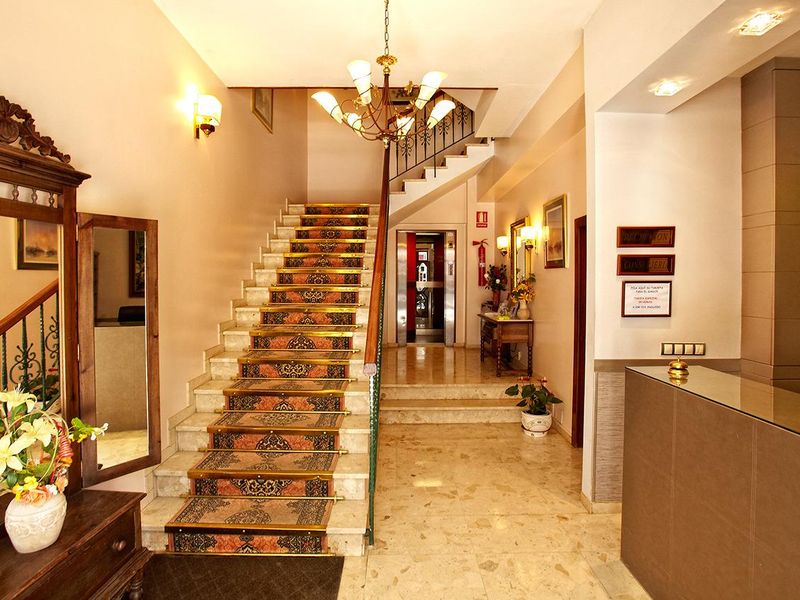 Hotel Photo 14