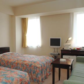 NearBy Hotel