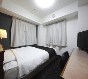 NearBy Hotel
