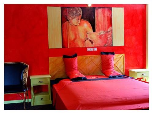 Hotel Photo 1