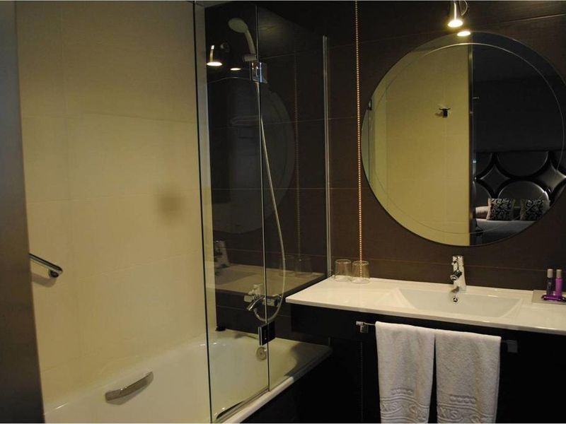 Hotel Photo 8