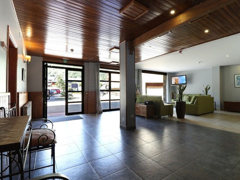 Hotel Photo 9