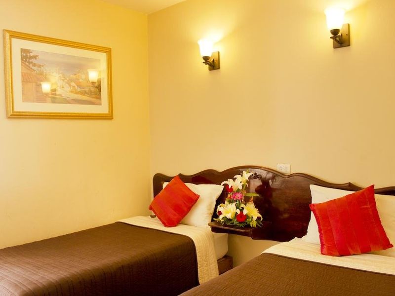 Hotel Photo 1