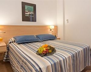 Hotel Alkazar Valencia Spain