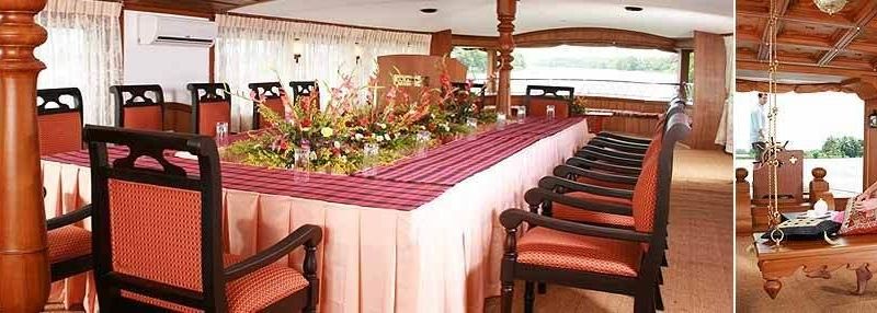 AAGAMAN HOUSEBOATS