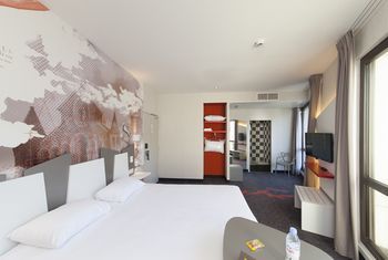 Hotel Photo 3