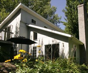 Cottages du Lac Orford, Chalet Le Nymphéa Magog Canada