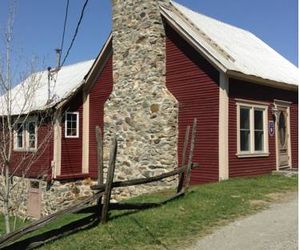 Cottages du Lac Orford, Chalet lOrignal Magog Canada