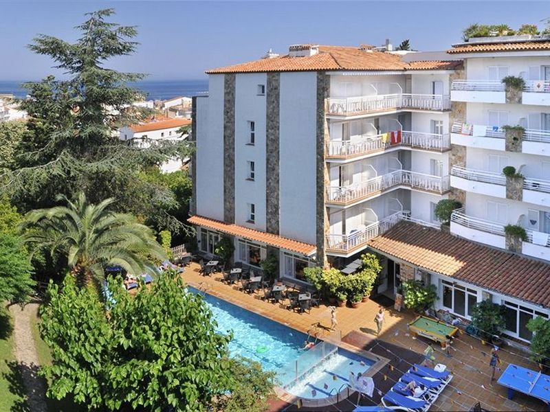 Hotel Photo 1
