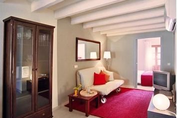 Friendly Rentals Hopper