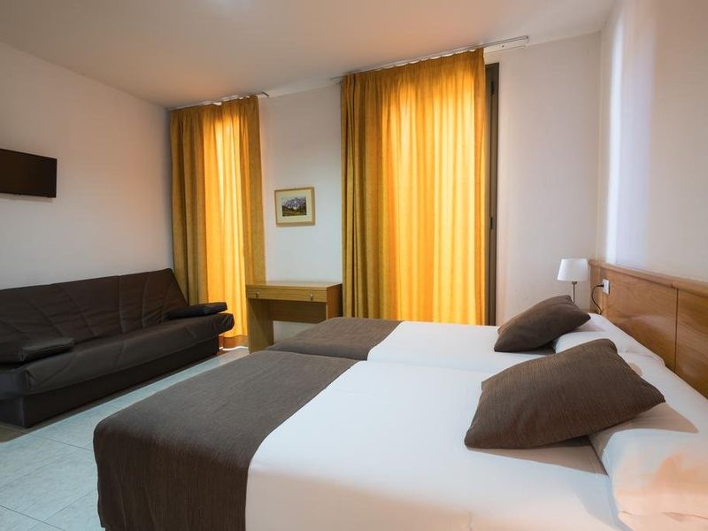 Hotel Photo 11