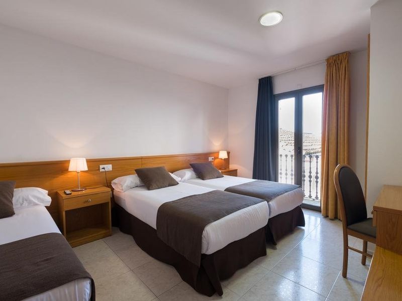 Hotel Photo 8